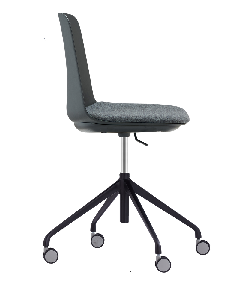 LAYLA Task 4 Star Base Chair