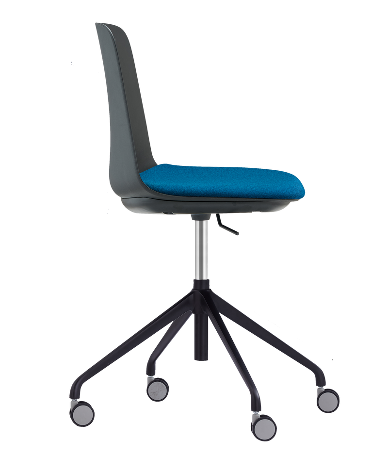 LAYLA Task 4 Star Base Chair