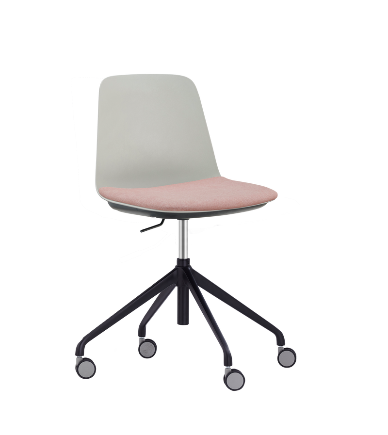 LAYLA Task 4 Star Base Chair