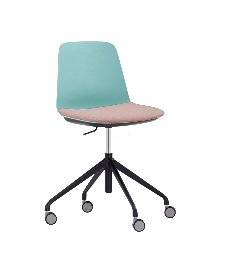 LAYLA Task 4 Star Base Chair