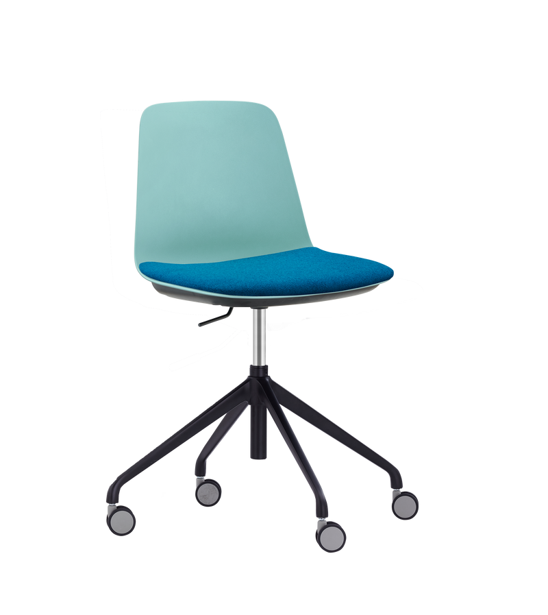 LAYLA Task 4 Star Base Chair